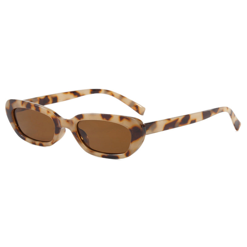 Damen modische Sonnenbrille im eleganten Katzenaugendesign Karnz