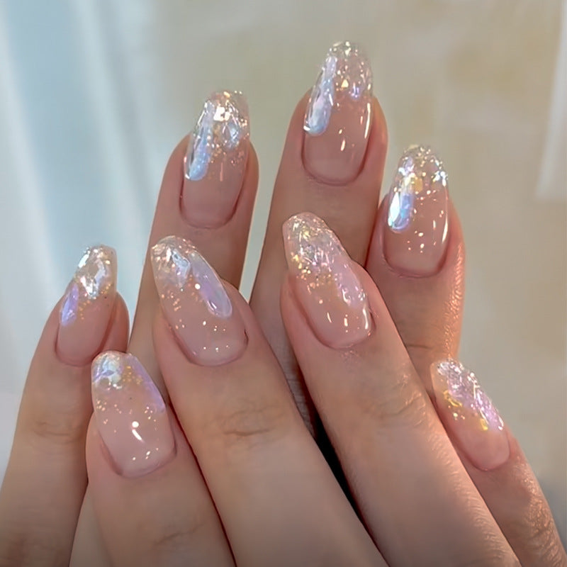 Elegantes Gel Press-On Nagelset mit stunning Metallic Finish Karnz