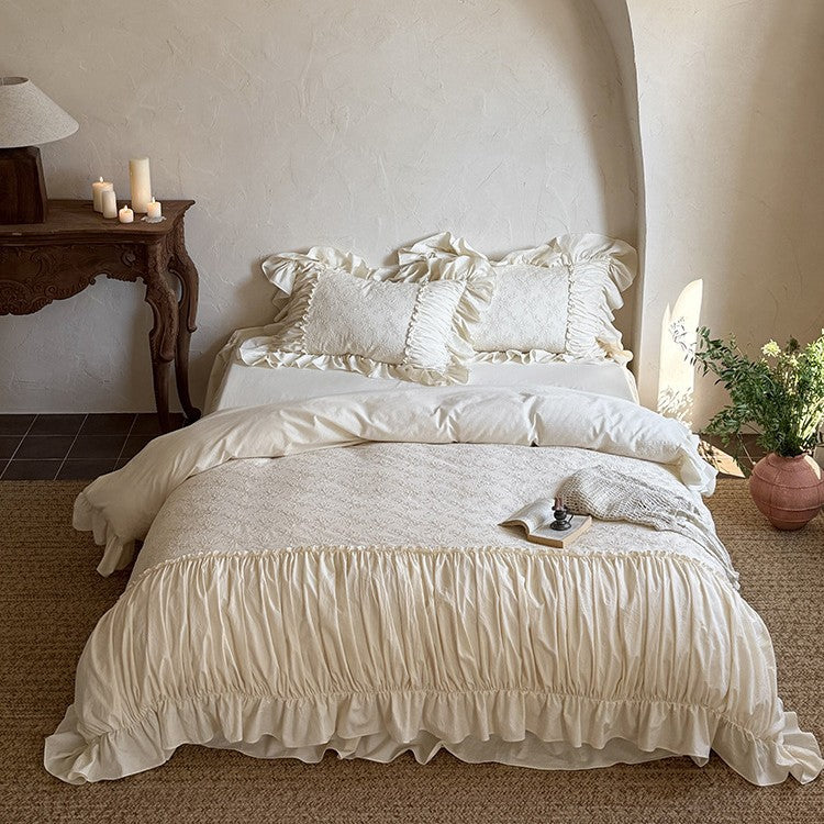 Romantisches besticktes Baumwoll-Bettwäscheset mit Volants und floraler Jacquard-Stickerei