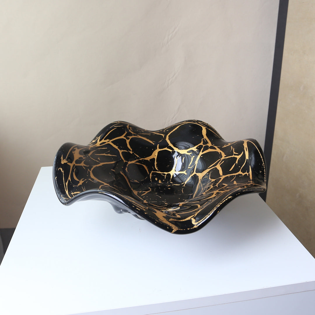 Skulptural Handgefertigte Dekorative Glas Mitte Schüssel Karnz