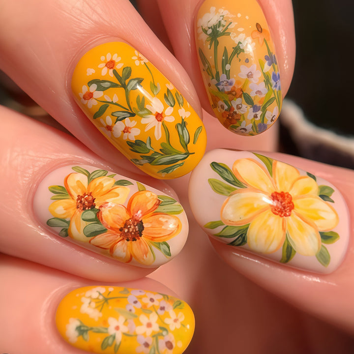 Kunstnagel Set mit botanischen Mustern Karnz