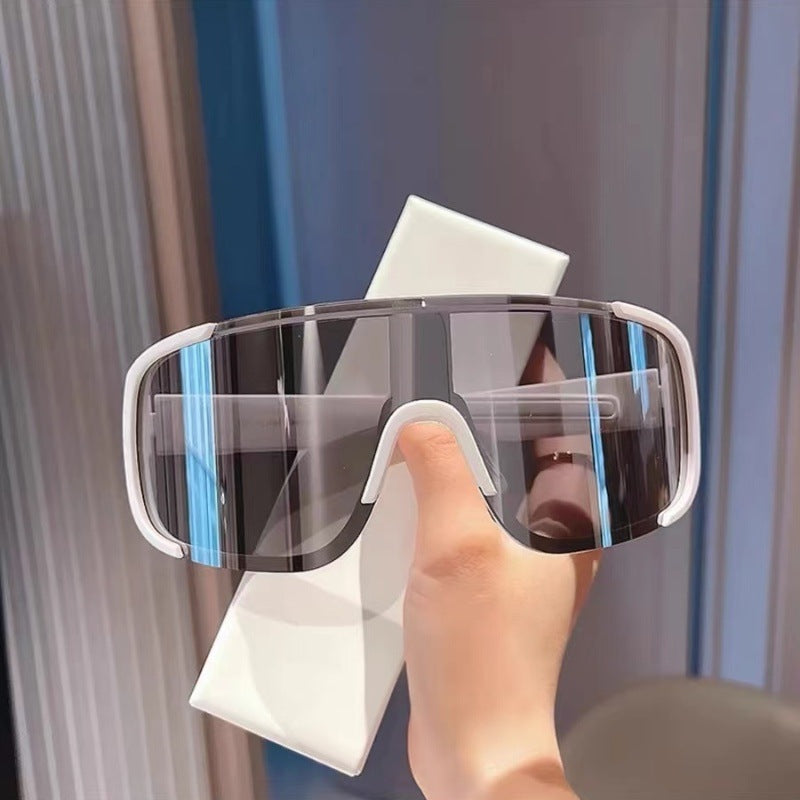 Damen Sportliche Schutzbrille mit ergonomischem Design Karnz