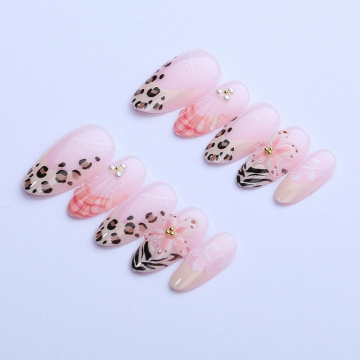 Chic Floral Design Press-On Nail Set Karnz