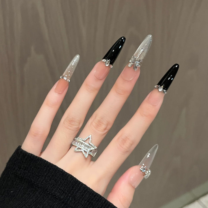 Premium Lange Stiletto Press-On Nagelverlängerungen Karnz