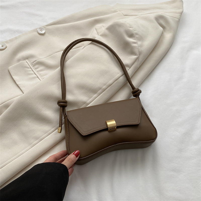 Strukturierte Handtasche