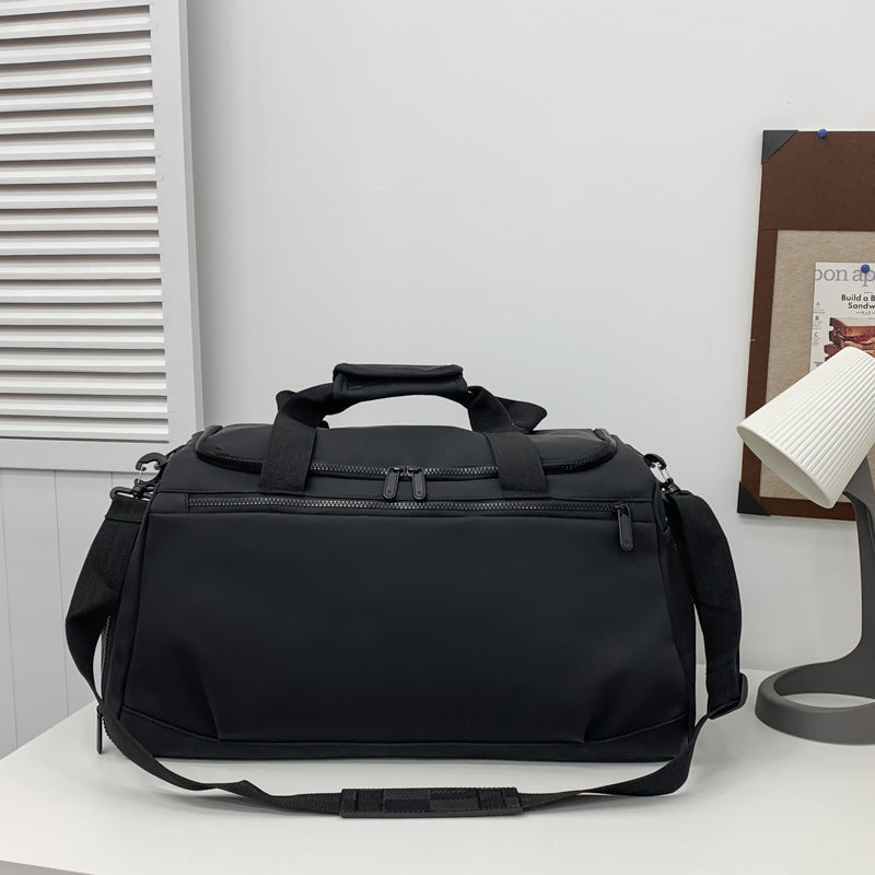 Vielseitige Wochenendreisetasche mit mehreren Fächern Karnz