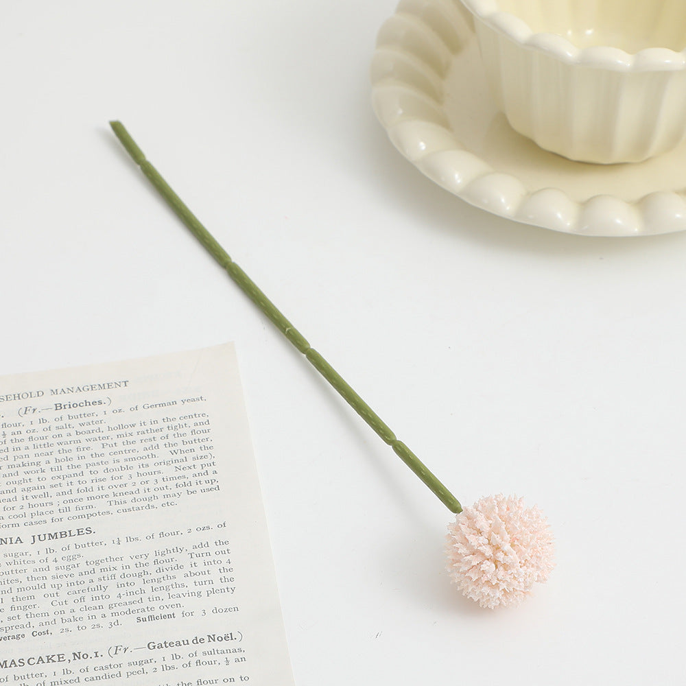 Künstlicher Blumenstängel mit detaillierten Blüten Karnz