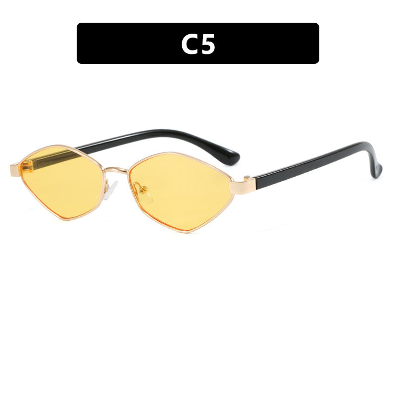Damen Designerkorrekturbrille Karnz