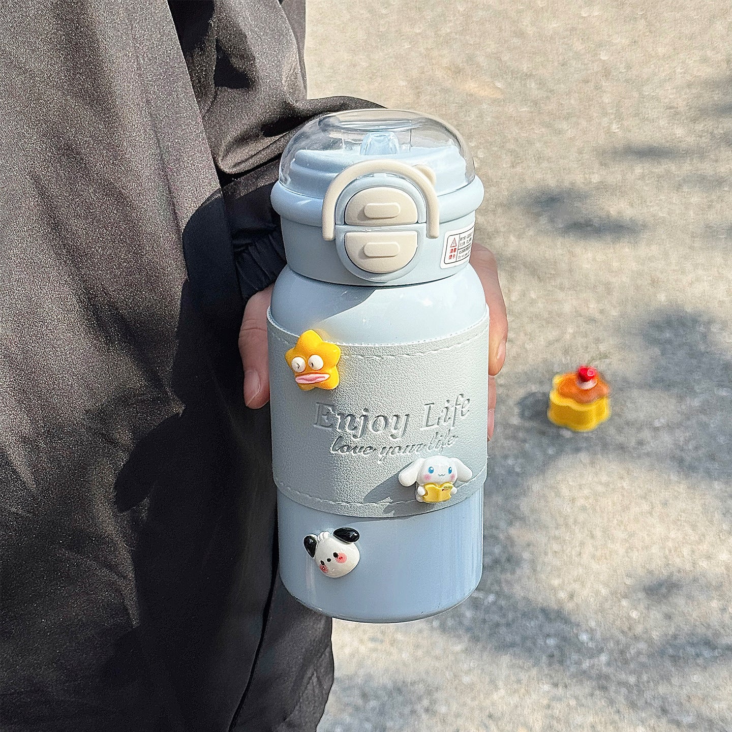 Damen multifunktionale Trinkflasche mit kreativen Silikon-Elementen Karnz