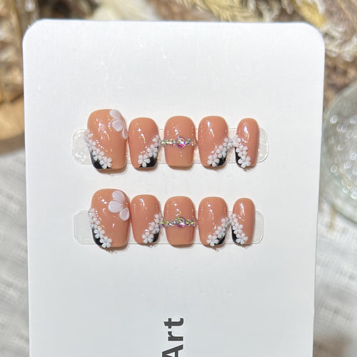 Blumen dekoratives Press-On Nagelkunst Set
