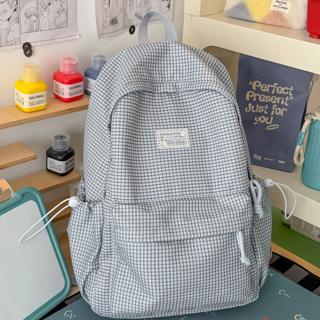 Stylischer gittergemusterter Tagesrucksack Karnz