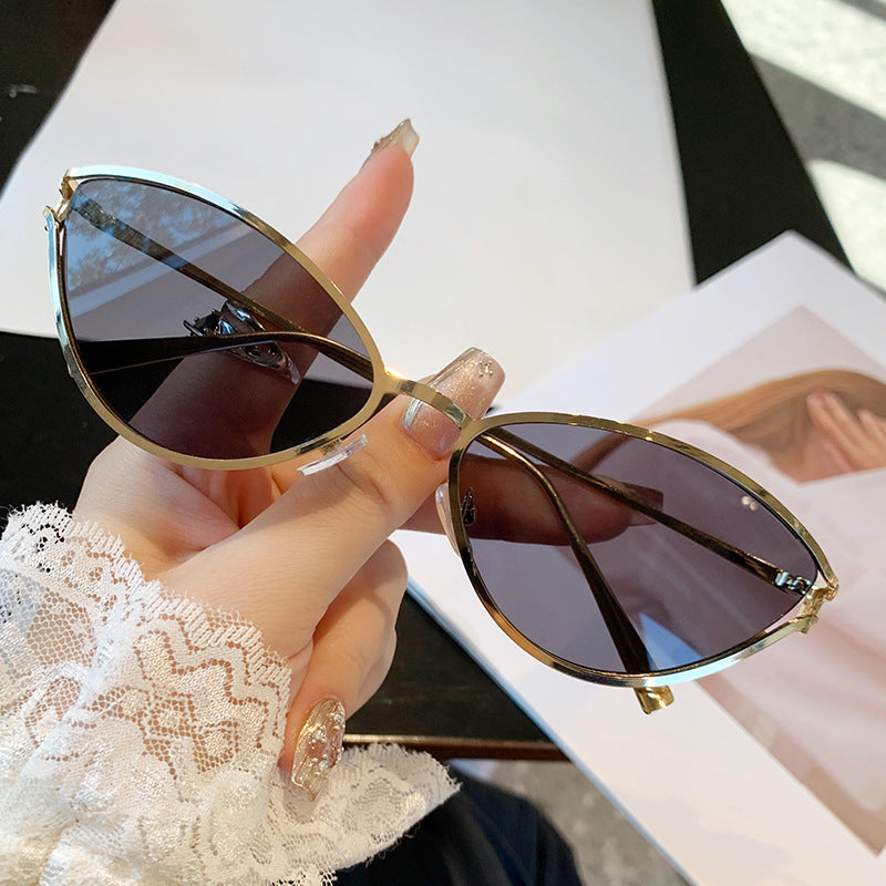 Damen Cat-Eye Sonnenbrille mit elegantem Metallrahmen und UV-Schutz Karnz