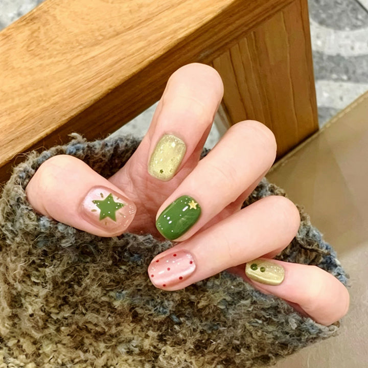 Künstlerisches Press-On Nagelkunst Design Set Karnz
