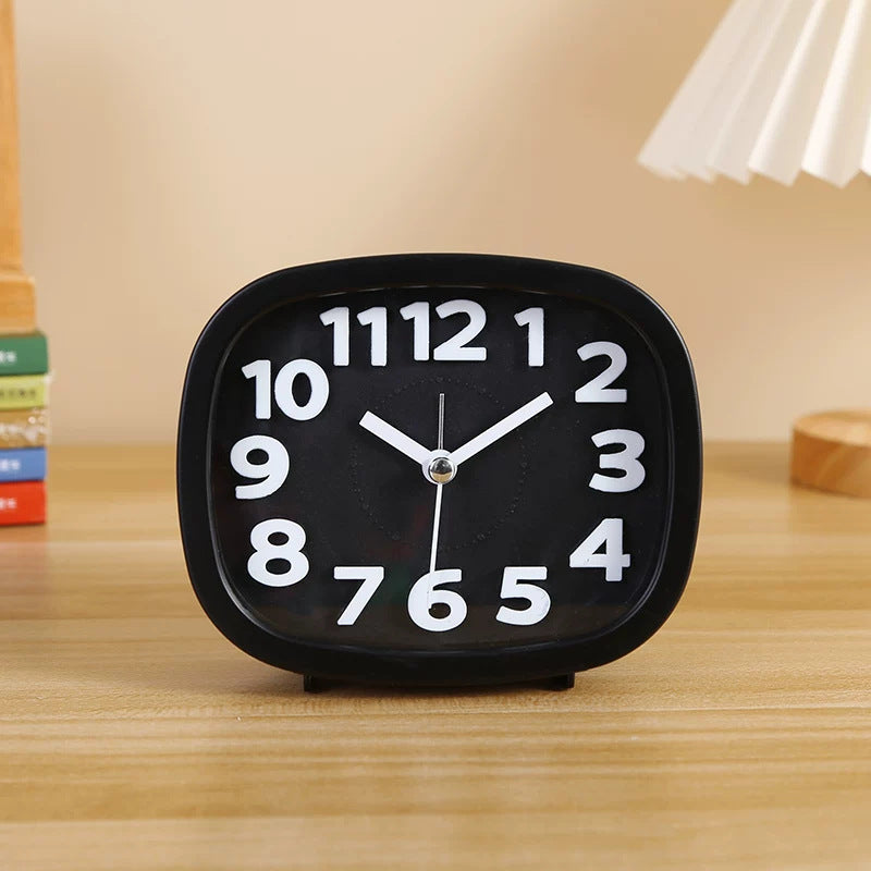 Moderne Tischuhr Im Minimalistischen Design Karnz
