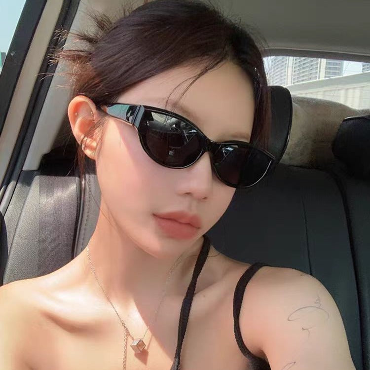 Damen modische Sonnenbrille im trendigen Cat-Eye-Stil Karnz