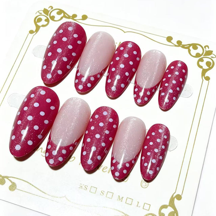 Trendige Spitznagel Press-On Nagelset Karnz