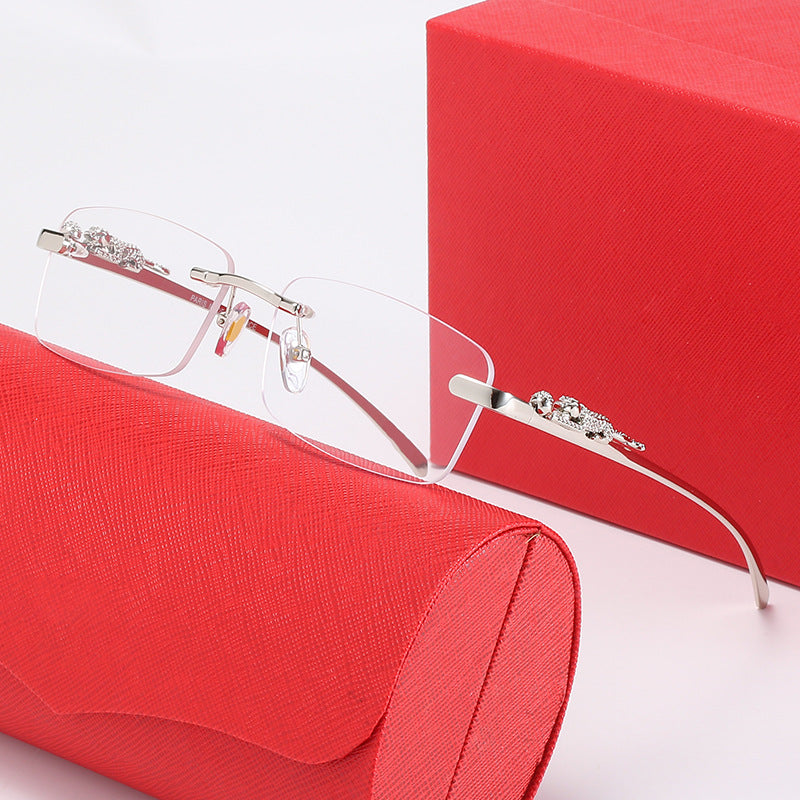 Damen modische Sonnenbrille mit elegantem Metallrahmen und verzierten Bügeln Karnz