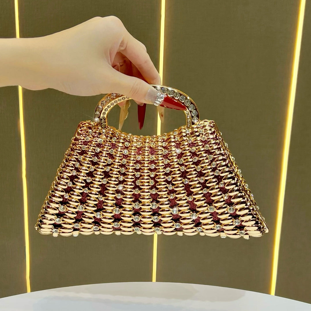 Strass-besetzte Abendhandtasche