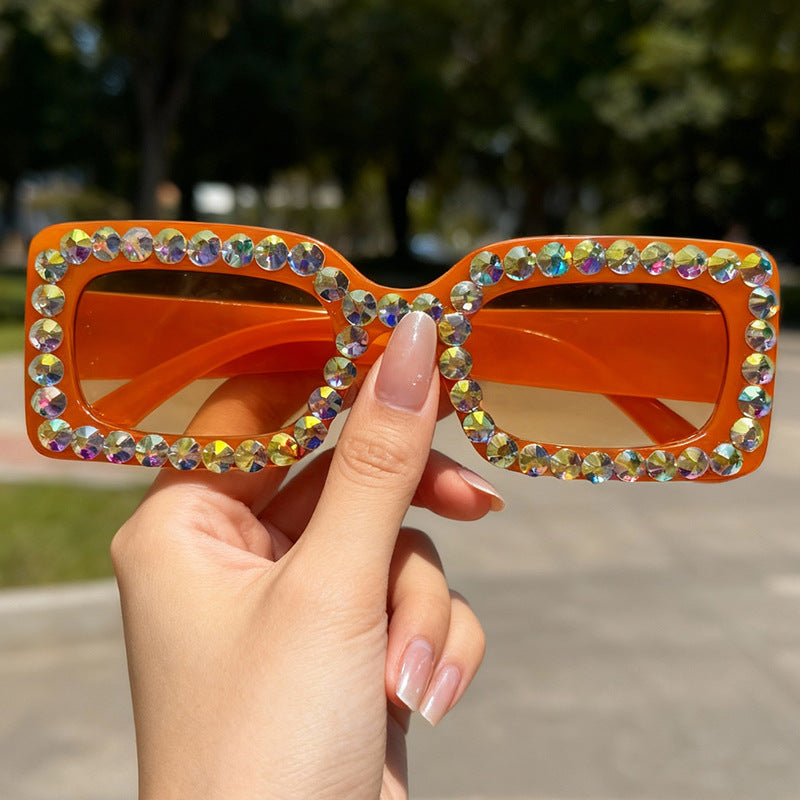 Dekorativer mit Strass besetzter Sonnenbrille Karnz