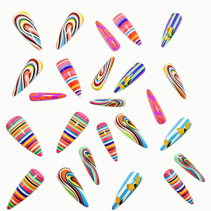 Kreative Kunstnägel mit Buntem Design Karnz