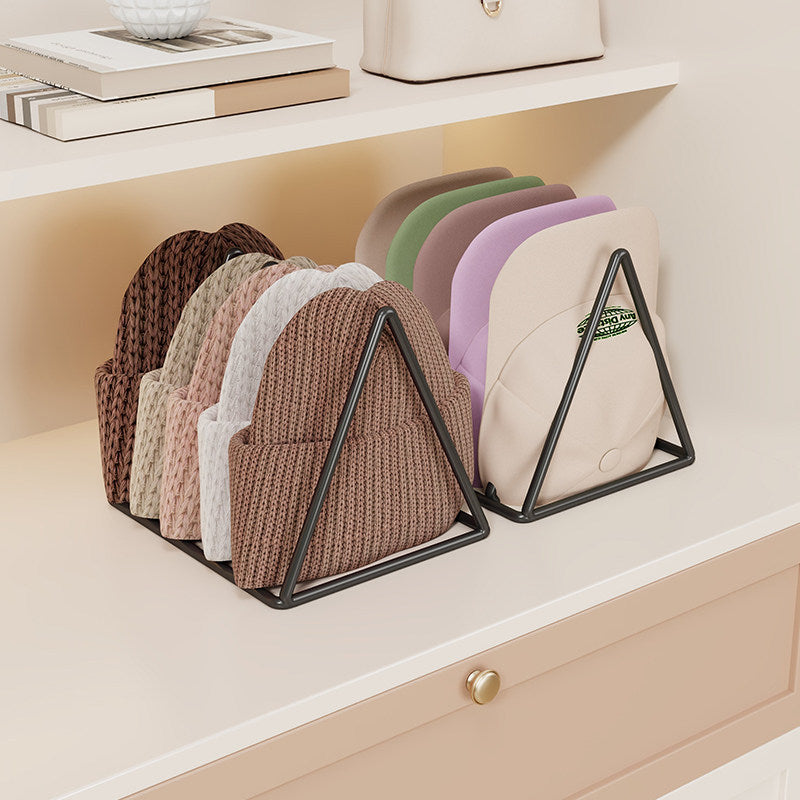 Dreieckiger Metall Beanie und Strickmützen Organizer Rack