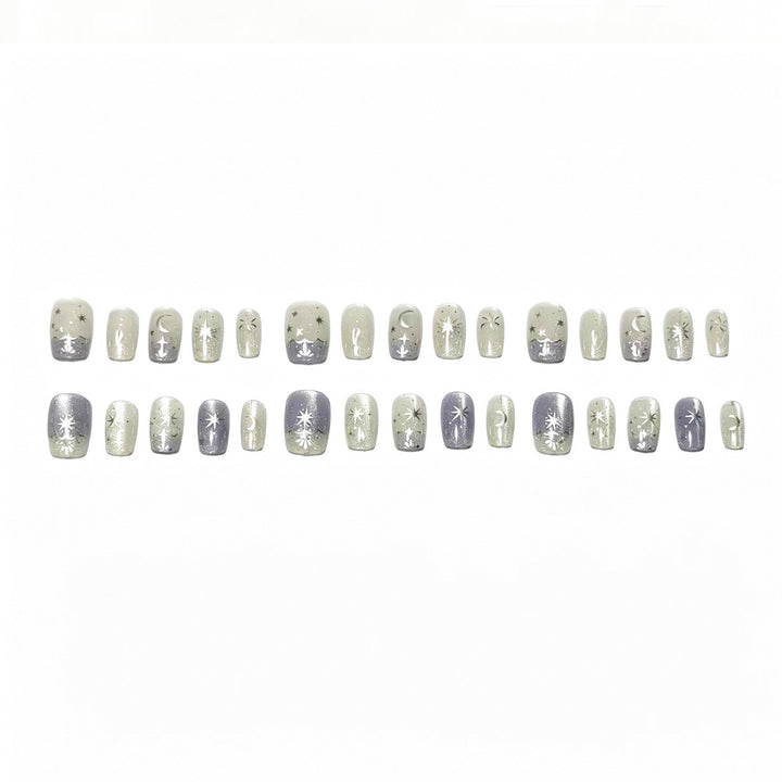 Himmlisches Themen Press-On Nail Set Karnz