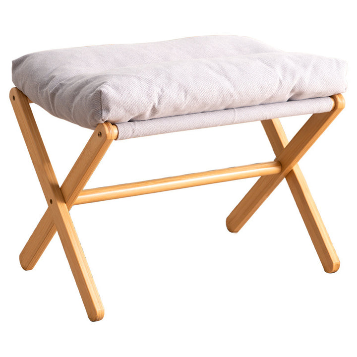Faltbarer Hocker Mit Gepolstertem Sitz Und Stabilem Holzgestell Karnz
