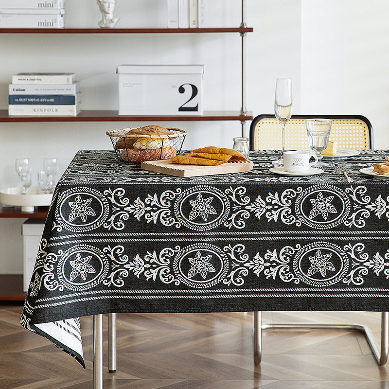 Wendbare Jacquard-Tischdecke mit geprägtem Medaillonmuster