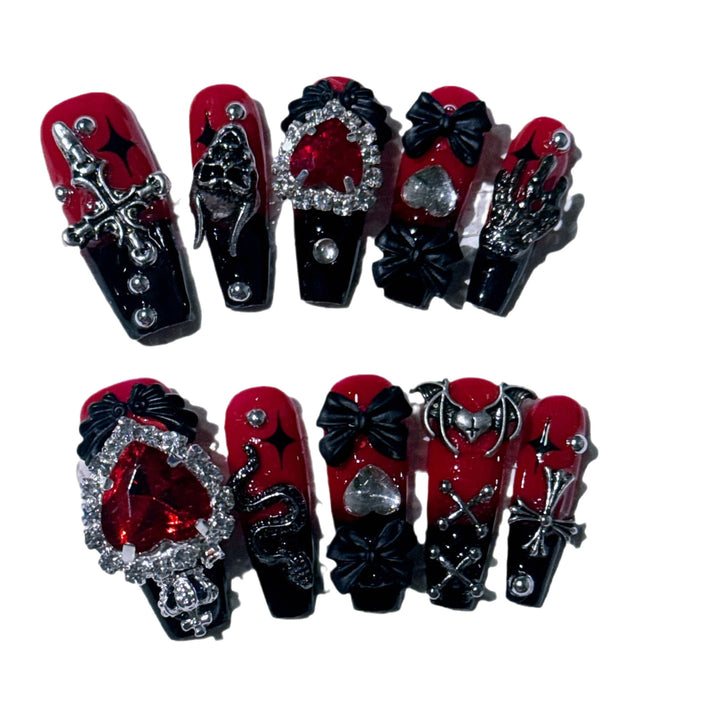 Gothic-inspirierte aufwendige Nagelkunstset