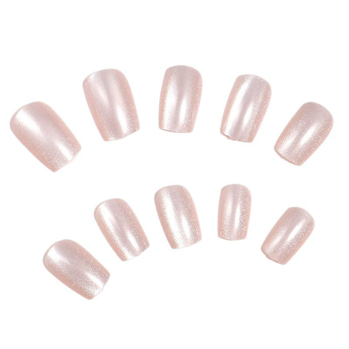 Verschönernde Press-On-Nagelset Karnz