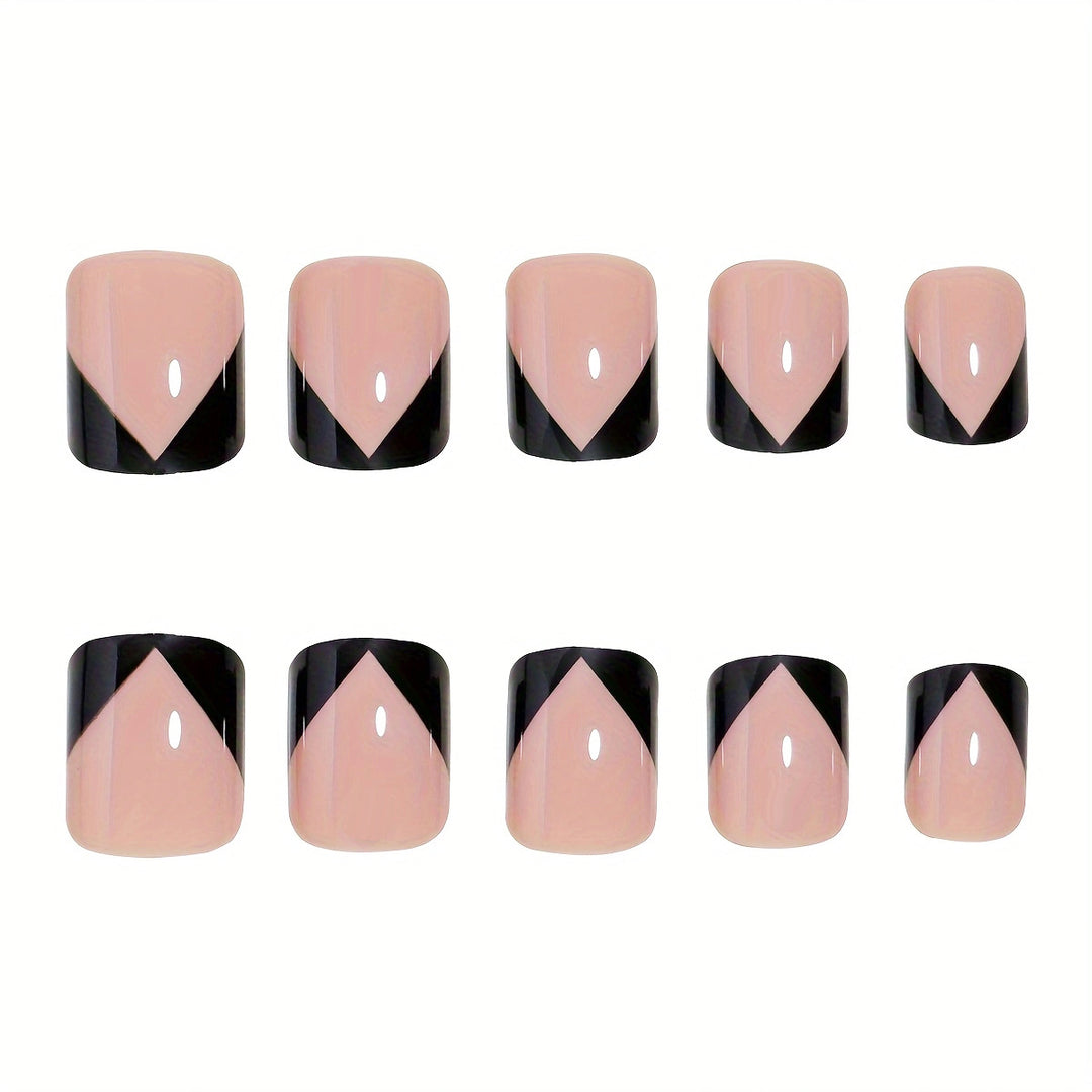 Elegante Zweifarbige Nagelkunst Karnz