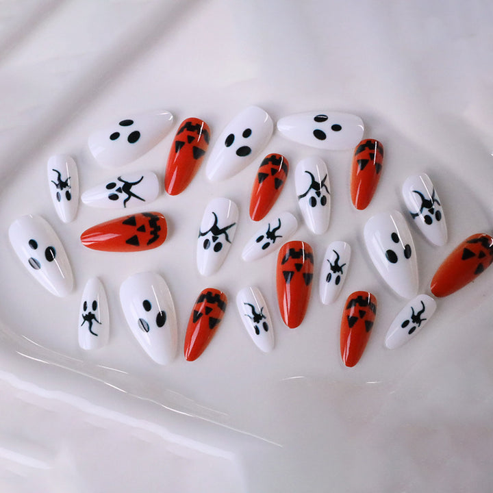 Halloween-Themen Künstlerische Nagelverbesserungen Karnz