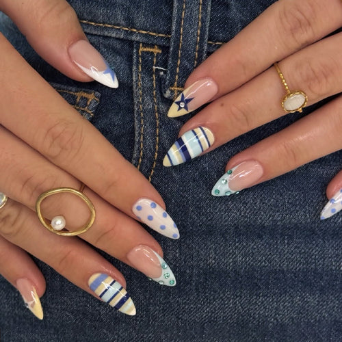 Sternen-Themen Press-On Nagelkunst Karnz