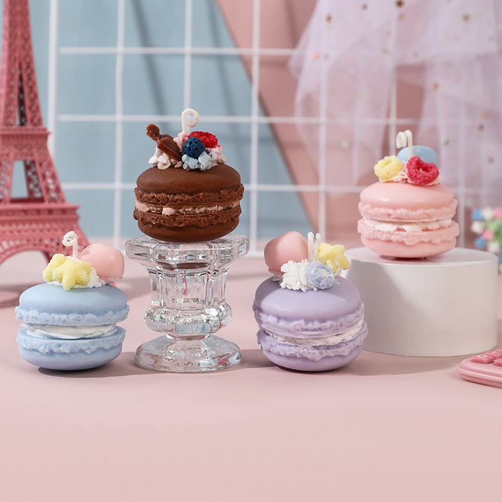 Mini Macaron Skulpturale Duftkerze mit Sahnehaube