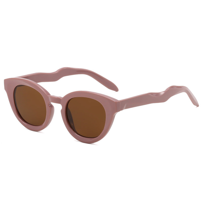 Damen modische Sonnenbrille mit feline Features Karnz
