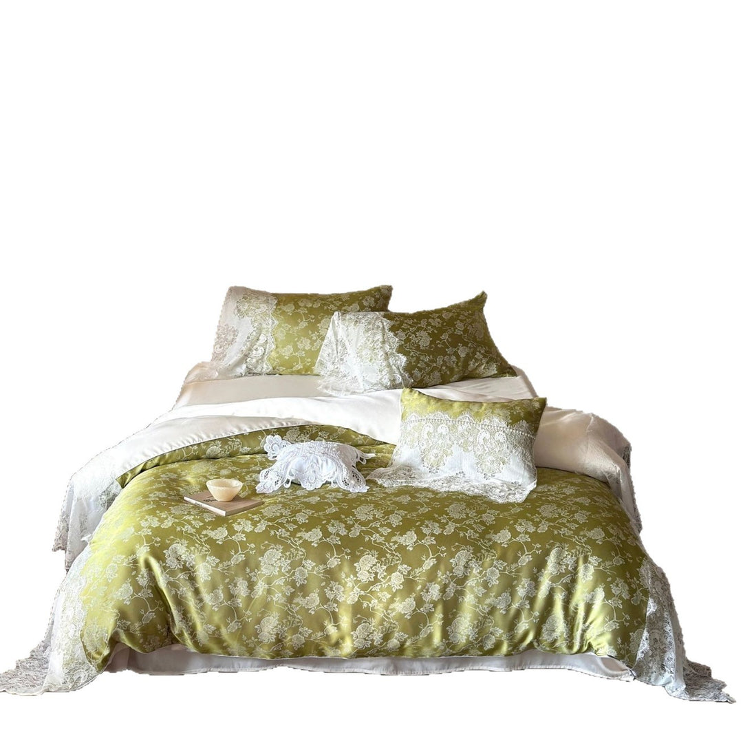 Satiniertes Bettwäsche-Set mit floraler Jacquardstruktur und feiner Spitzenbordüre