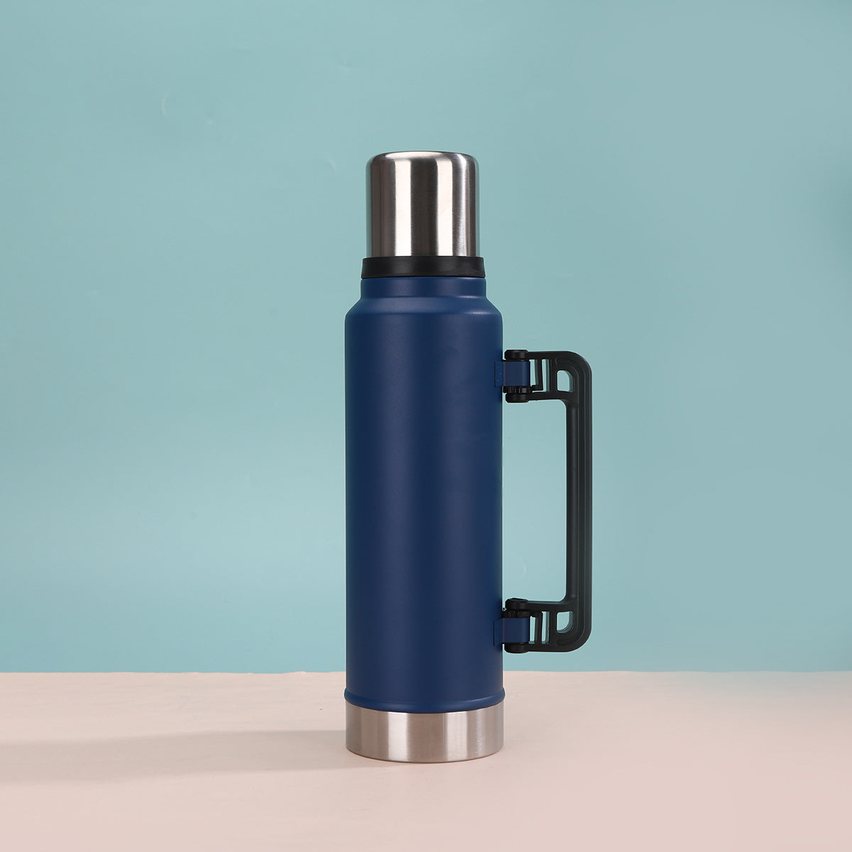 Unisex Isolier-Trinkflasche mit Handgriff Karnz