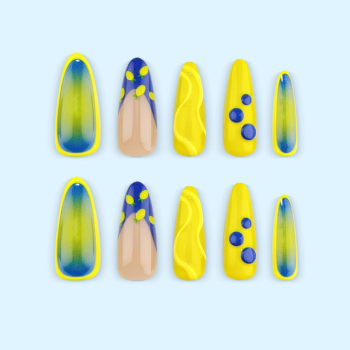 Kreatives Kunstnagel-Set mit bunten und einzigartigen Designs Karnz