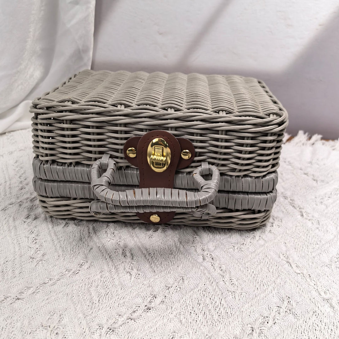 Damen eleganter Handtasche aus geflochtenem Material Karnz