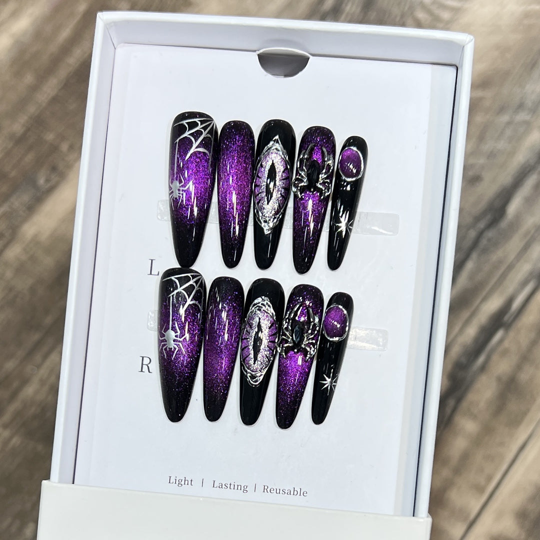 Glamouröses Stiletto Druck-On Nagelkunst-Set mit himmlischem Design Karnz