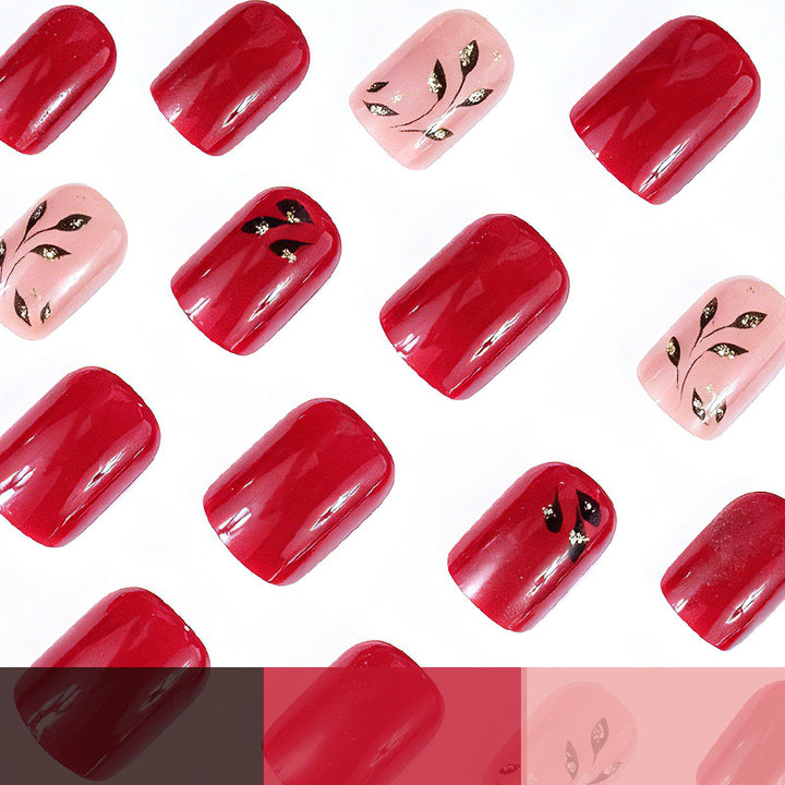 Elegante dekorative Nagelkunst Karnz