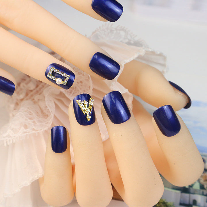 Premium dekorative Press-On Nail Set Karnz