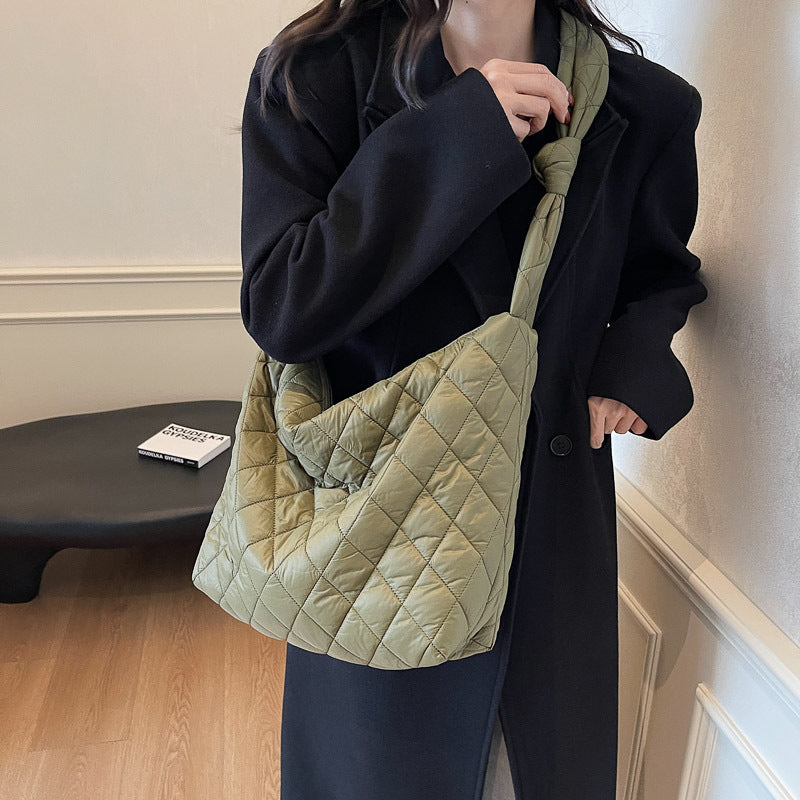 Gepolsterte Schulter-Handtasche