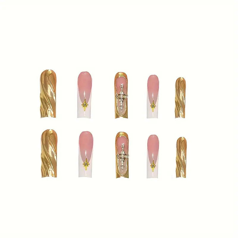 Elegante Press-On Nagelkunst mit goldenen Akzenten Karnz