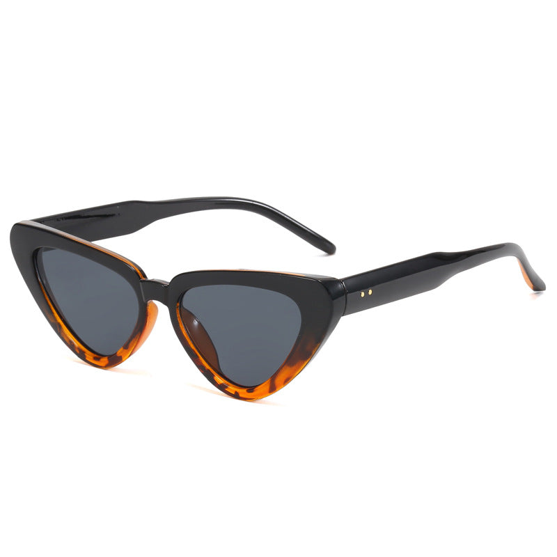 Damen stilvolle Cat-Eye Sonnenbrille mit auffälligem Design Karnz