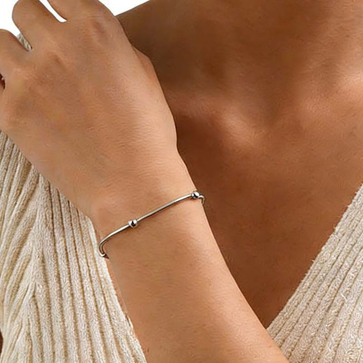 Minimalistisches Silber Charm-Armband Karnz