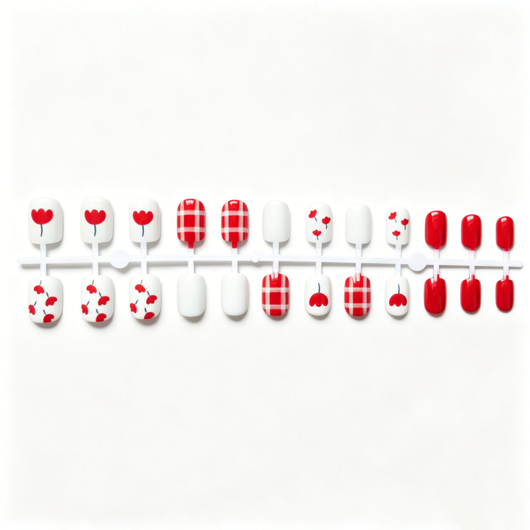 Saisonales Floral Nagelkunstdesign