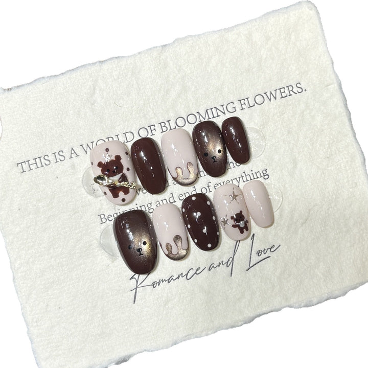 Verspieltes Tier-Themen Press-On Nagelkunst Set Karnz