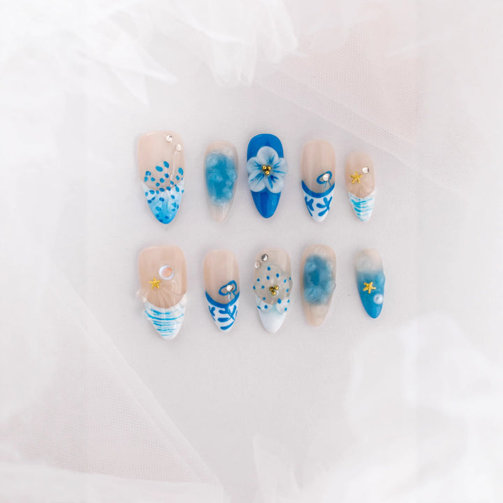 Künstlerisches Floral Dekoratives Press-On Nagelset