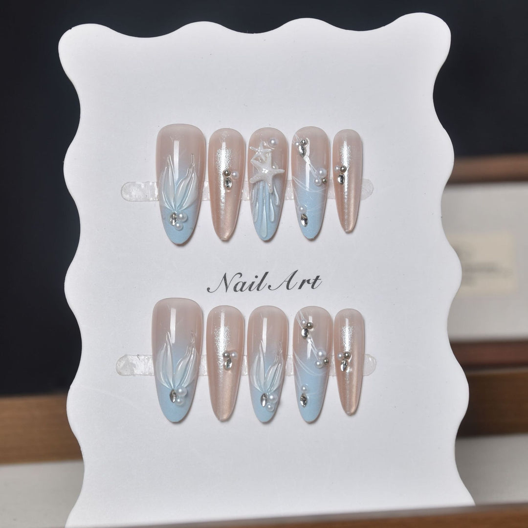 Dekoratives Langes Stiletto Crystal-Besetztes Press-On Nagelset Karnz